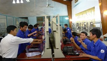 Khi giáo dục nghề nghiệp về một mối
