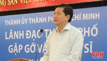 Lãnh đạo TPHCM gặp gỡ văn nghệ sĩ tiêu biểu
