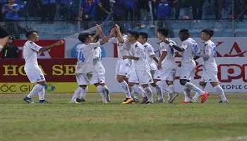Mở màn V-League 2017, ĐKVĐ Hà Nội, SHB Đà Nẵng, Long An ra quân thắng lợi