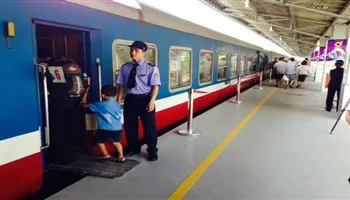Tính đến 9/1, còn hơn 340 ngàn vé tàu Tết Đinh Dậu 2017