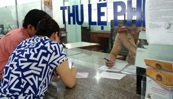 Mức thu 10 loại phí và 7 loại lệ phí trên địa bàn TPHCM từ 2017