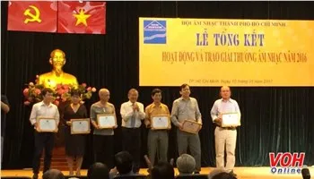 Hội Âm nhạc TPHCM tặng quà Xuân cho các nghệ sĩ lão thành