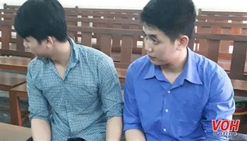 Tử hình kẻ hung hãn đâm chết người sau khi tông xe
