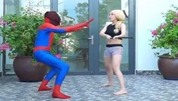 Xử phạt doanh nghiệp và cá nhân phát tán clip dung tục trên kênh Youtube