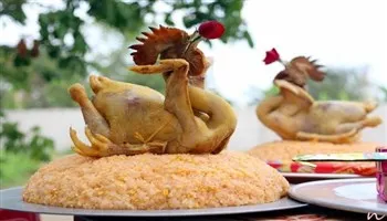 Mai một tục xem chân gà đầu năm