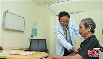 Phòng bệnh cho trẻ và người già khi giao mùa