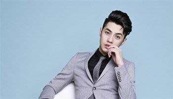 Noo Phước Thịnh làm “ông mai” dịp đầu năm