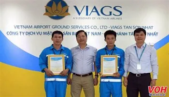 Gần 8 tỷ đồng hành khách bỏ quên ở sân bay