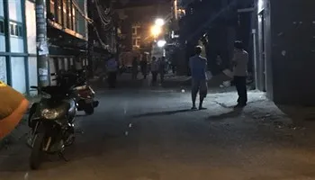 Quận 11: Công an điều tra vụ một thanh niên bị đâm tử vong