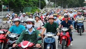 Góp phần hạn chế kẹt xe: xe 2 bánh vào hẻm thông