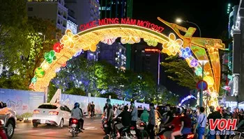 Tối 3/3 đến 5/3: cấm tất cả xe lưu thông qua đường Nguyễn Huệ