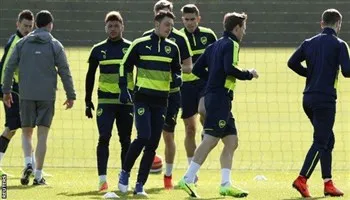 Đội hình dự kiến 2 cặp đấu lượt về vòng 1/8 Champions League: Arsenal - Bayern, Napoli - Real