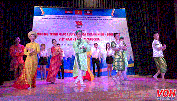Thắt chặt tình hữu nghị sinh viên 3 nước Đông Dương