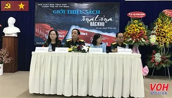 Ra mắt truyện ký Mật mã đặc khu 