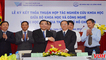 Bộ Khoa học Công nghệ ký kết hợp tác với ĐHQG TPHCM