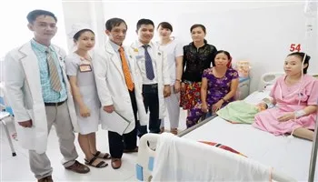 Mất 5 phút để cứu sống cả mẹ lẫn con.
