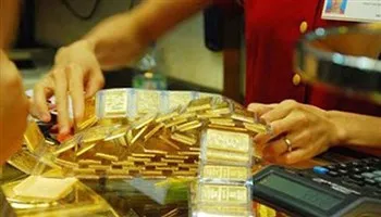 Giá vàng 26/4/2017: Thế giới tiếp tục giảm