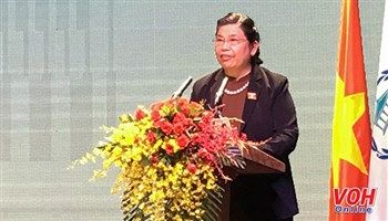 Ứng phó với biến đổi khí hậu thông qua tăng cường hợp tác quốc tế