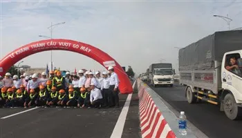 Khánh thành cầu vượt Gò Mây vượt tiến độ 3 tháng