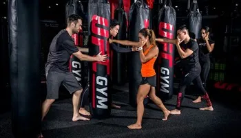 Trung tâm Gym và Võ thuật tự do UFC VN được vinh danh