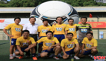 Giải futsal Hội Nhà báo TPHCM 2017: đá serie A, serie B