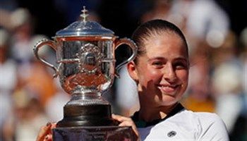 Ostapenko lần đầu vô địch Roland Garros