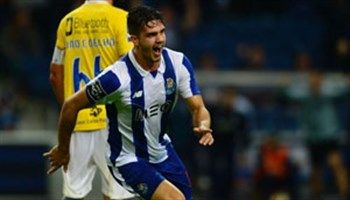 Sao của Porto - Andre Silva đến Milan kiểm tra y tế