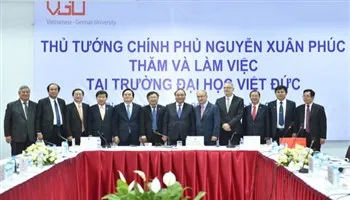 Thủ tướng Nguyễn Xuân Phúc làm việc với Đại học Việt Đức