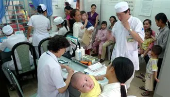 Bệnh thường gặp mùa mưa: có thể ngừa được bằng vắcxin?