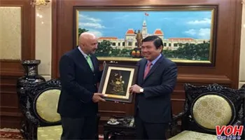 Chủ tịch Nguyễn Thành Phong tiếp nguyên Tổng thống Mexico