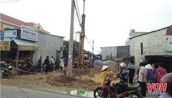 Hai công nhân thương vong vì điện giật khi khoan cọc nhồi bê tông
