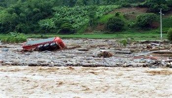 Mưa lũ kinh hoàng ở Tây Bắc khiến 36 người chết và mất tích