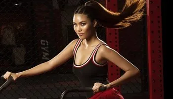 Lan Khuê đảm nhận vai trò giám khảo Muscle Contest phiên bản Việt