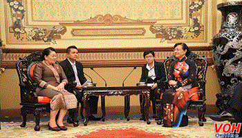 HĐND TPHCM và HĐND Thủ đô Viêng – Chăn thúc đẩy quan hệ hợp tác