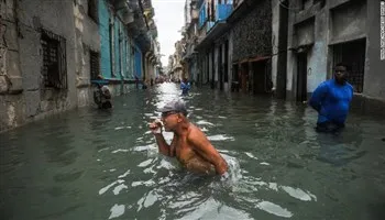 Ngập lụt khắp nơi sau khi bão Irma đi qua