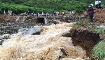 Cảnh báo lũ quét và sạt lở đất nhiều tỉnh phía Bắc và Trung Bộ