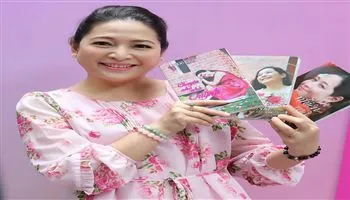 Trò chuyện cùng MC Quỳnh Hương với Luật hấp dẫn của nụ cười