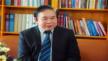 Kéo dài thời gian công tác của Thứ trưởng Bùi Văn Ga