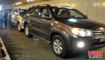 5 xe ô tô tông liên hoàn trong hầm Thủ Thiêm
