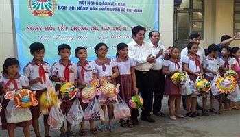 Ngày hội Trung thu cho trẻ em ở TPHCM