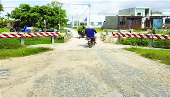 Kiểm tra phản ánh nhà đầu tư bỏ tiền làm đường nhưng bị chính quyền ngăn cản