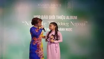 Cô út Phương Quế Như song ca cùng Võ Khánh Ngọc 