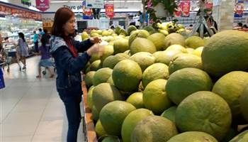 Giá cả thị trường hôm nay 10/10: Bưởi Năm roi từ 35 đến 40 ngàn đồng/kg