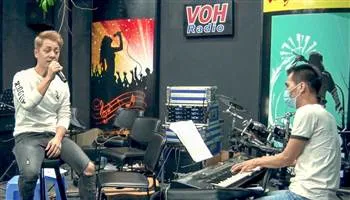 Ca sĩ, nhạc sĩ bật mí cảm xúc trước giờ công diễn The Hits