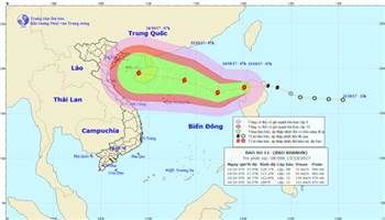 Bão số 11 giật cấp 10 đã vào Biển Đông