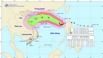 Bão số 11 có khả năng đổi hướng bất ngờ