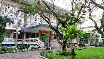 Thư viện Khoa học Tổng hợp TPHCM