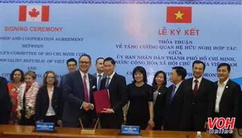 TPHCM và TP Toronto (Canada) tăng cường quan hệ hữu nghị hợp tác