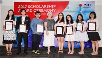 Đại học RMIT VN trao hơn 33 tỷ đồng học bổng năm 2017