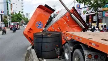 TPHCM xử phạt gần 600 vụ chở hàng quá tải trọng trong tháng 10
